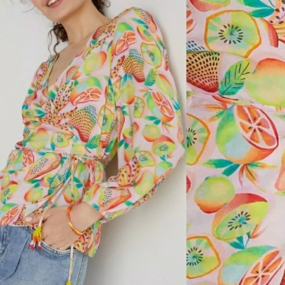 Anthropologie Farm Rio Tropical Fruit Print Beaded Wrap Top Small - Picture 2 of 14